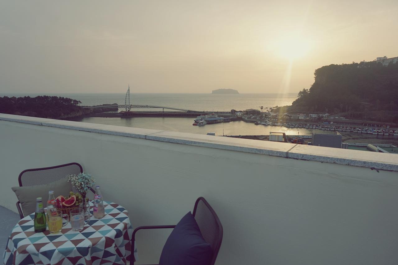 Seogwipo Dongwon Hotel Экстерьер фото
