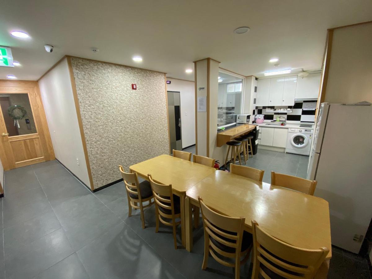 Seogwipo Dongwon Hotel Экстерьер фото