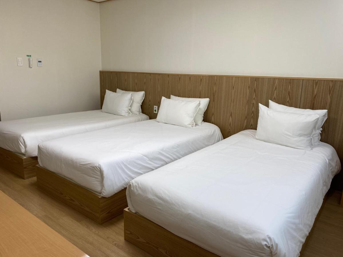 Seogwipo Dongwon Hotel Экстерьер фото